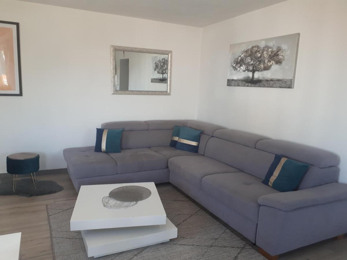 טרוגיר Apartment Jole 1 מראה חיצוני תמונה